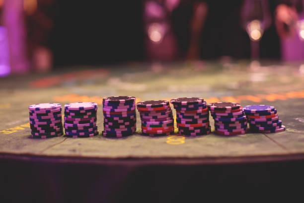 Live dealer blackjack table on mobile phone screen